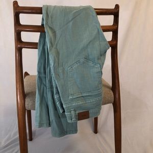 BDG Mid Rise Twig Ankle Jeans Sea-Foam Green